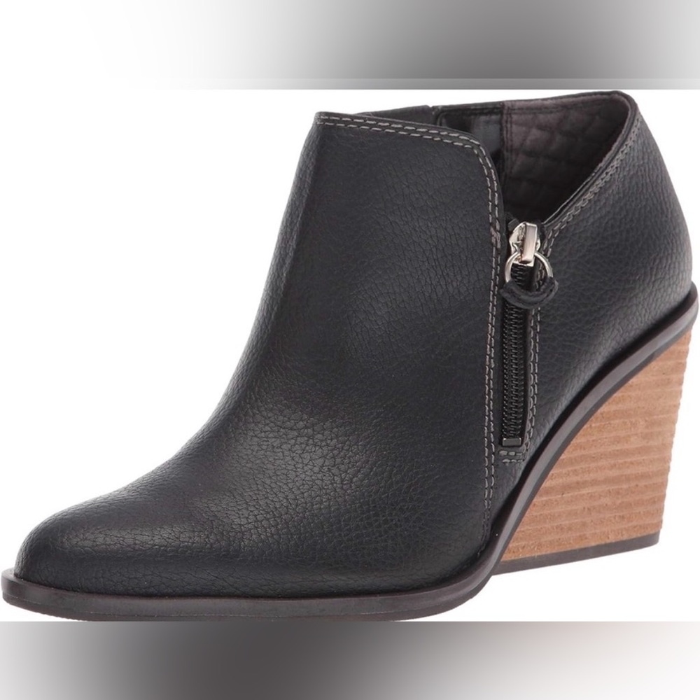 Dr. Scholl's Black Wedge Ankle Booties